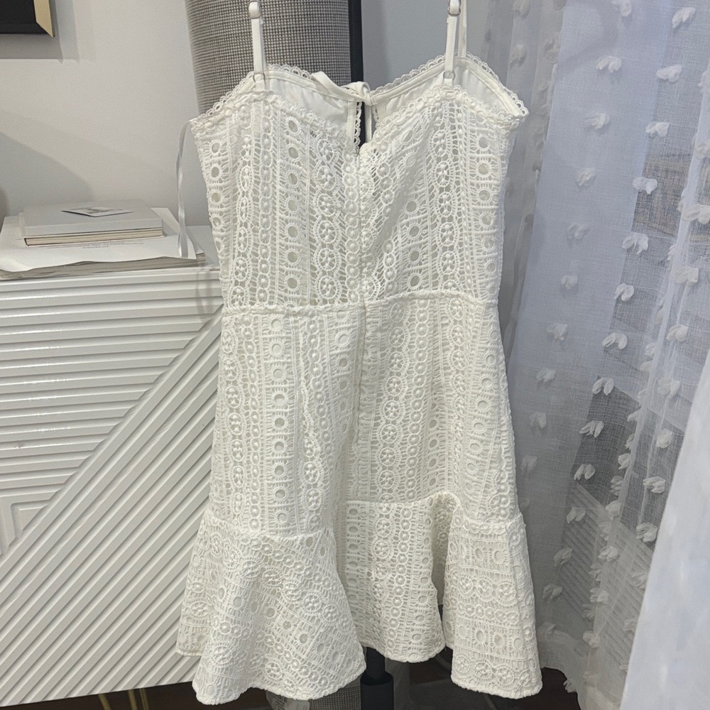 Superdown White Textured Mini Dress - Picture 6 of 6